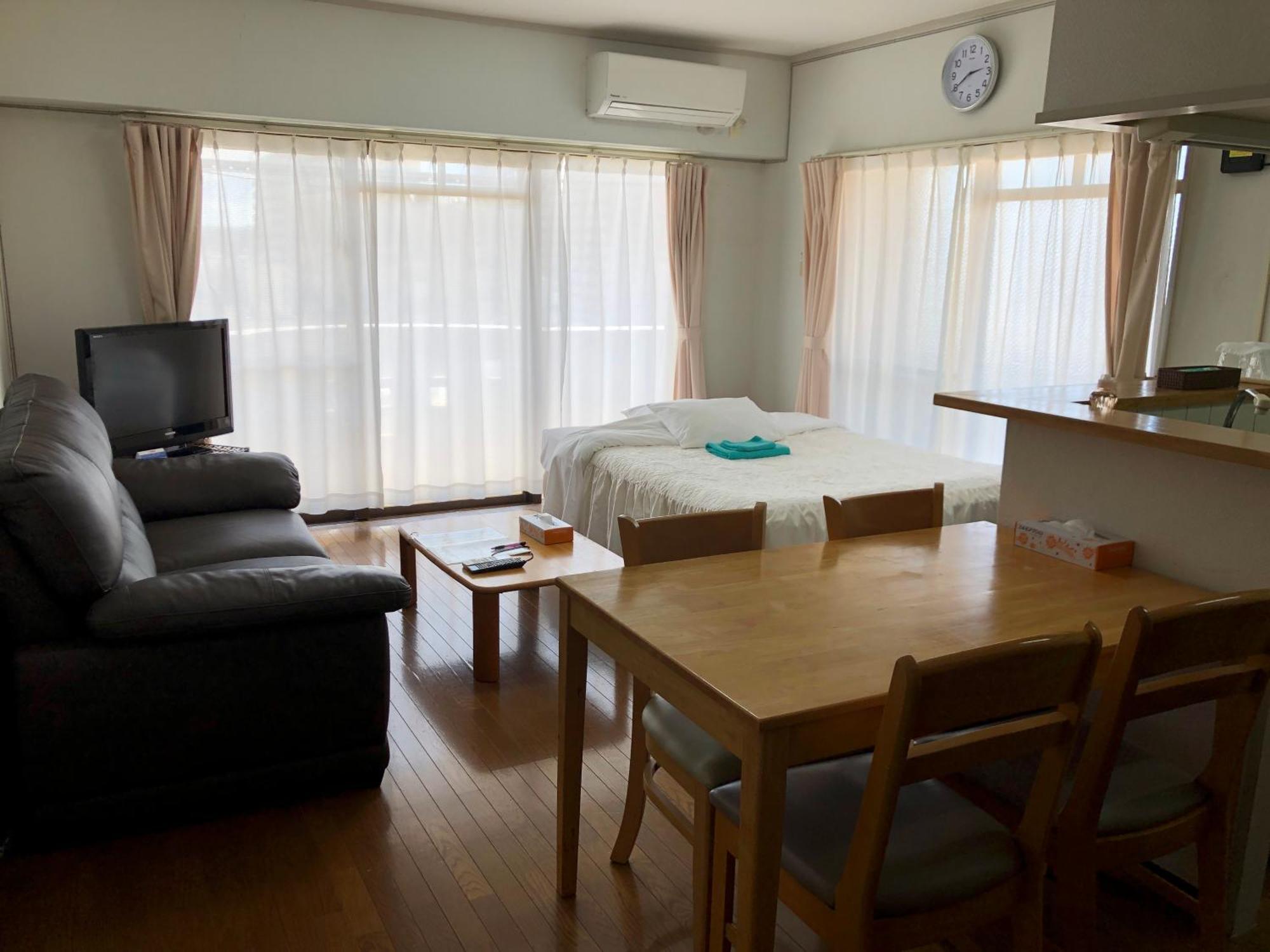 Apartamento Weekly Harbourview Mansion Main Building Naha Exterior foto